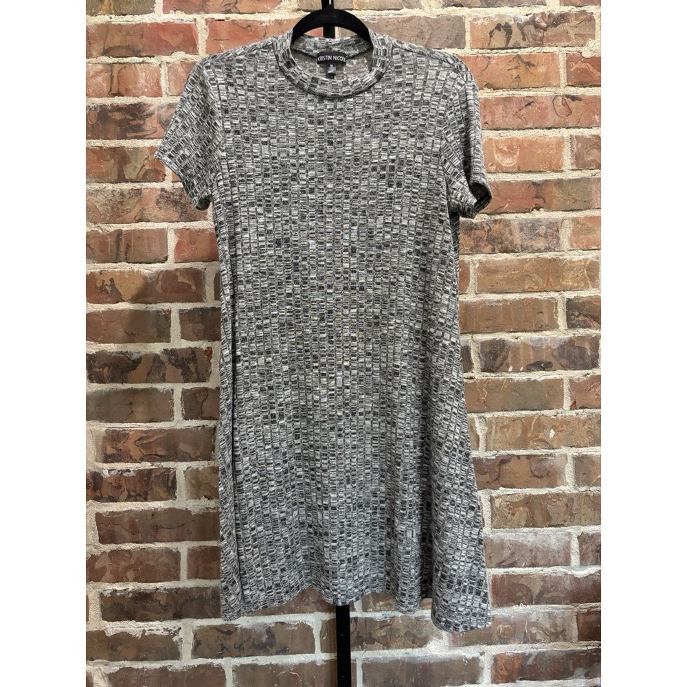 Kristin Nicole Women's M Textured Gray Swing Dress Soft Stretch Knit Flowy Relax